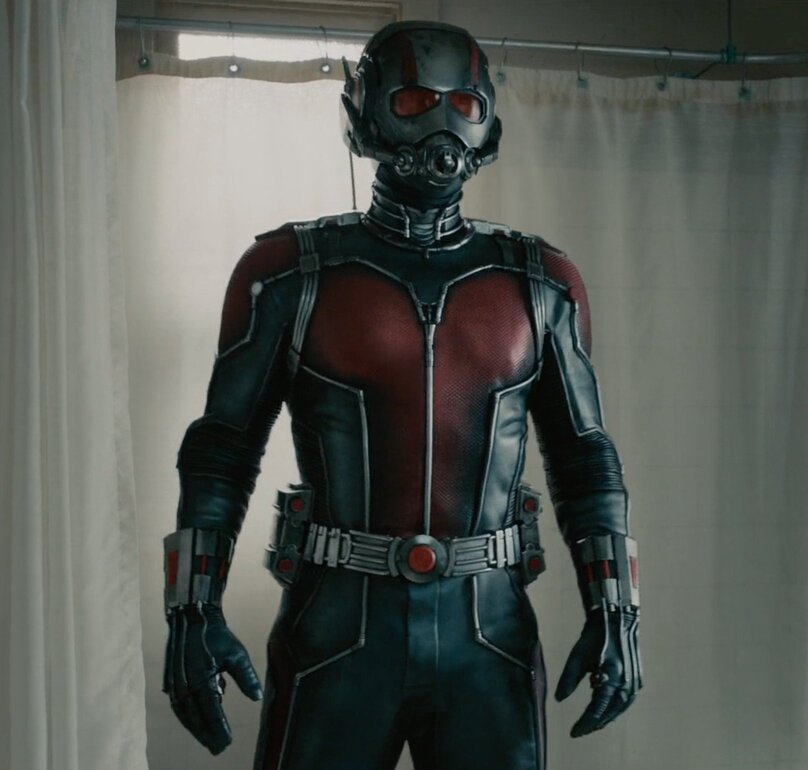 scott from ant-man in the suit