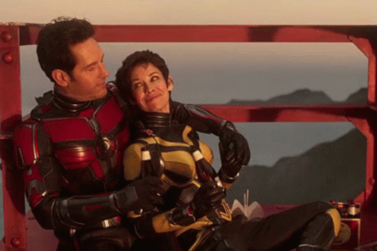 Scott Lang (Paul Rudd) and Hope van Dyne (Evangeline Lilly) in Ant-Man and the Wasp: Quantumania (2023)